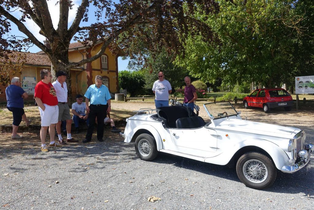 Rendez vous mensuel Courtenay Auto Moto Passion juillet 2018