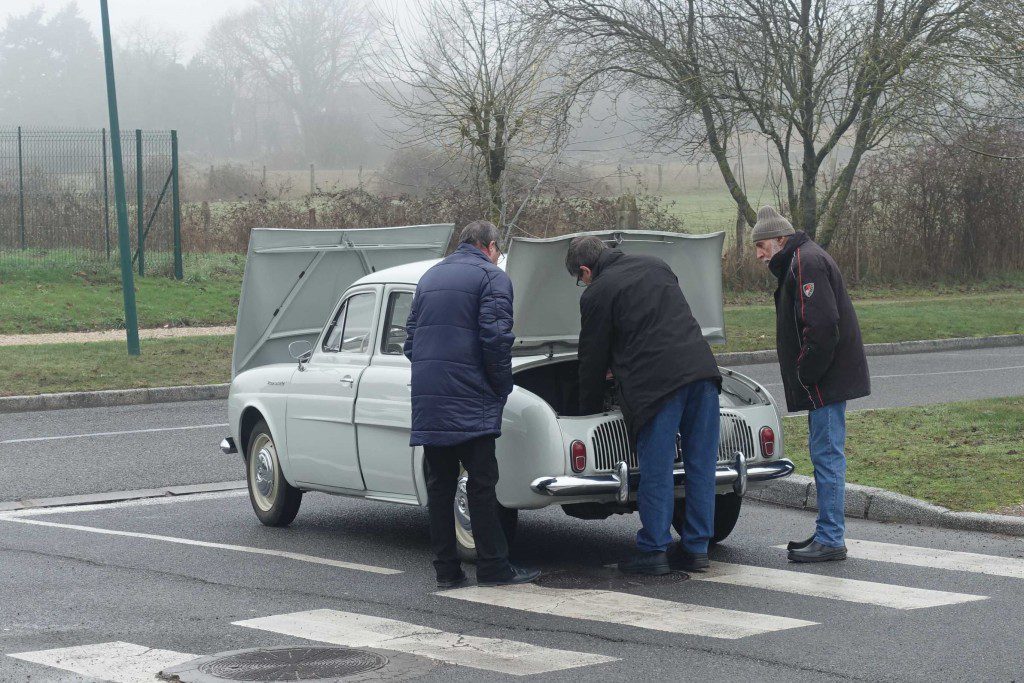 Bourse de Lorris janvier 2019 Retr'Auto du Gâtinais