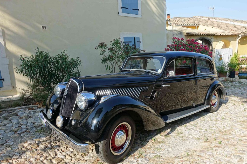 Du Gâtinais au Var en Hotchkiss J2